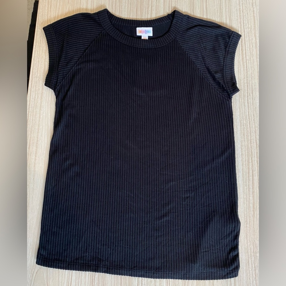 Lularoe Ashley raglan sleeve tee